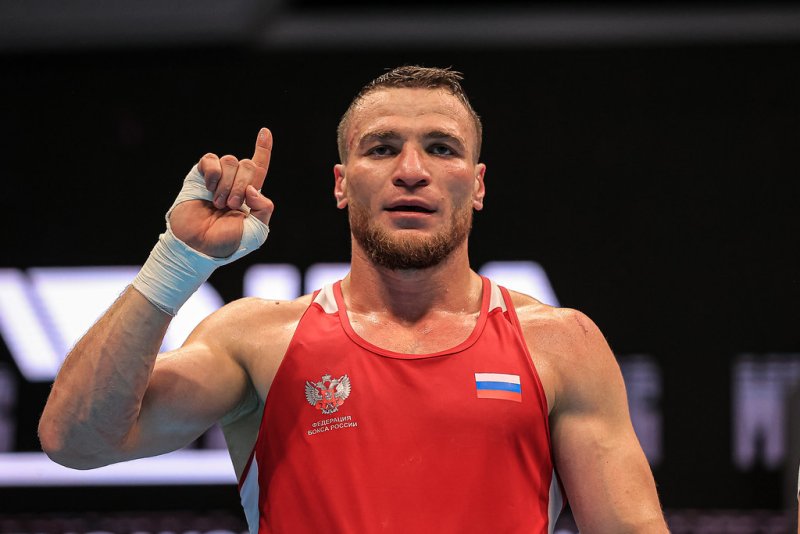 Имам Хатаев объявил об уходе из любительского бокса