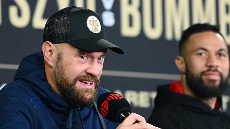 Фьюри пообещал быстро расправиться с Усиком