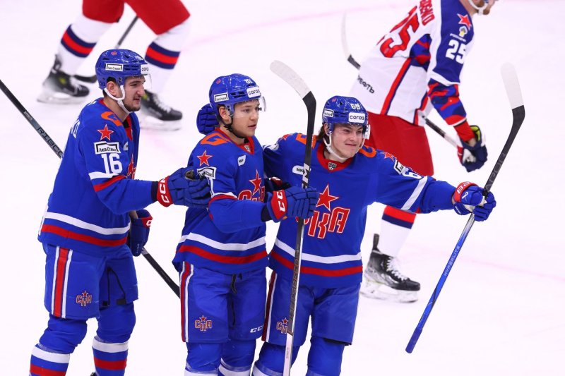 Петербургский СКА возглавил турнирную таблицу западной конференции