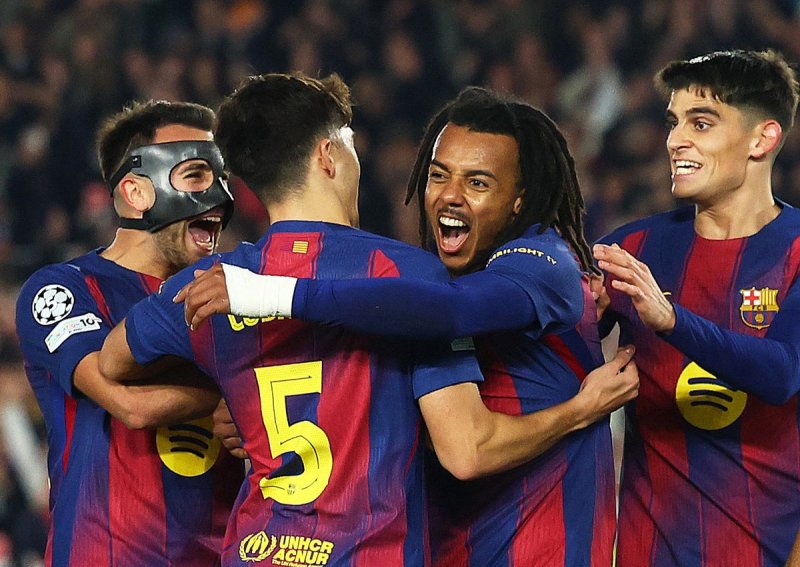 «Барселона» одержала волевую победу над «Айнтрахтом»